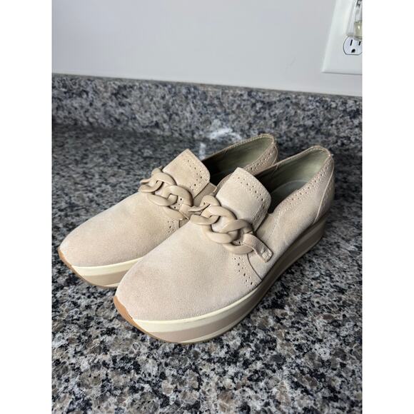 Dolce Vita Jhenee Slip On Loafer - Picture 1 of 6